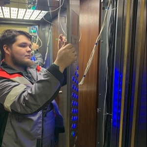 04-02-2020 Производится ремонт дисплея в кабине пассажирского лифта первого подъезда.