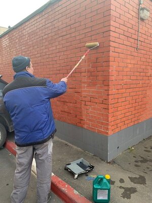 Покраска выезда из паркинга.